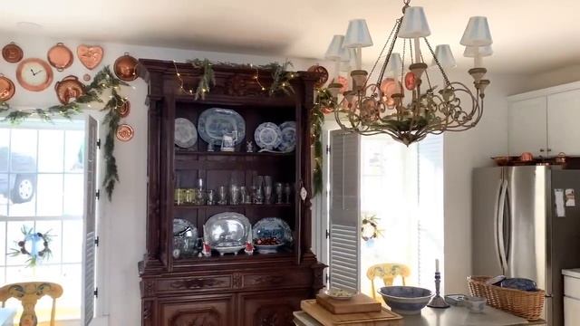 French Country & English Country Cozy Christmas House Tour