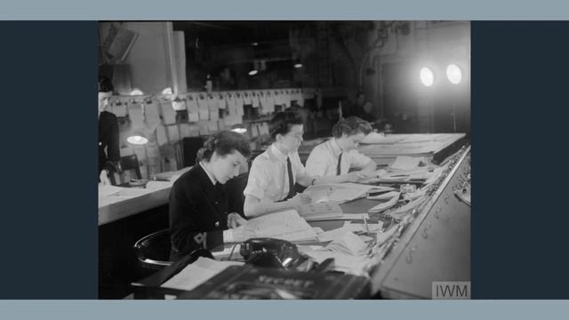 Beyond The Book - A Game of Birds and Wolves смотреть онлайн