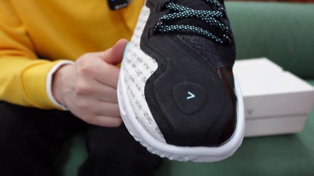 #676. Under Armour Curry 11 - Точно массовый продукт