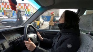 Правый руль, как на нем ездить?