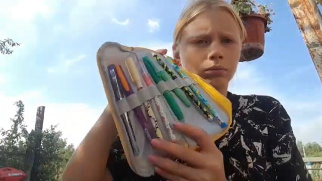 ?СОБИРАЮ НАВЫЙ ПЕНАЛ В ШКОЛУ!?•в 6 класс•? смотреть онлайн