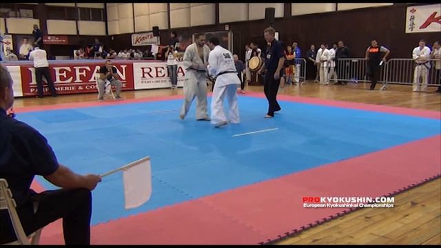 IKO EC 2016, 1 round -90 David Navoian (Russia) - Yacine Boucedda (France, aka) смотреть онлайн