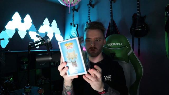 UNBOXING Funko Pop & T-Shirt Bundle Fortnite Ragnarok Glow In The Dark