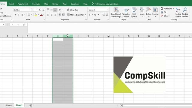 Hiding Columns and Rows in Excel смотреть онлайн