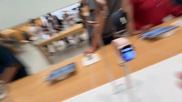 Akele Trip Pe Chala Gaya ? | Dubai Se Apple Watch Le Li ? смотреть онлайн