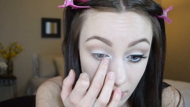 Radiant Orchid Inspired Makeup Tutorial смотреть онлайн