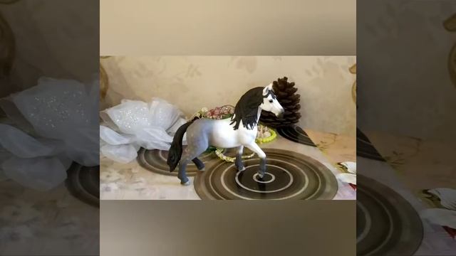 Обзор на Андалузского жеребца|||Бедный Тракененский жеребец? смотреть онлайн