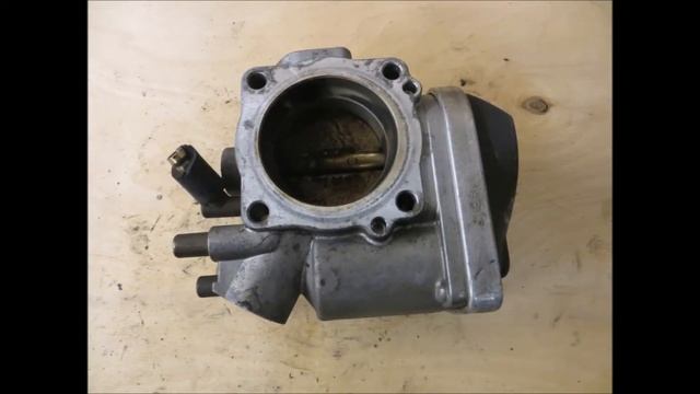 Дроссельная заслонка VAG 1,6 06A133062N смотреть онлайн