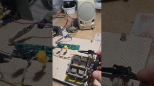 Запускаем тюнер ФМ на столе