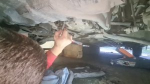 Toyota ractis, замена масла в вариаторе, уровень по мануалу