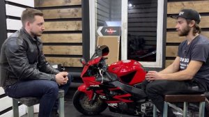 HONDA CBR1000RR вас разорит? Все о их надежности - интервью с механиком RSBK