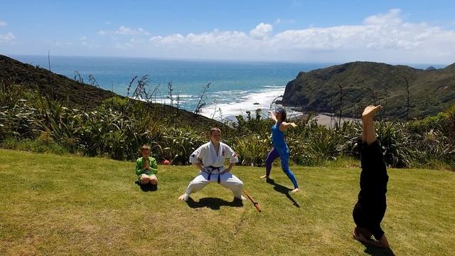 Семейная Йога смотреть онлайн