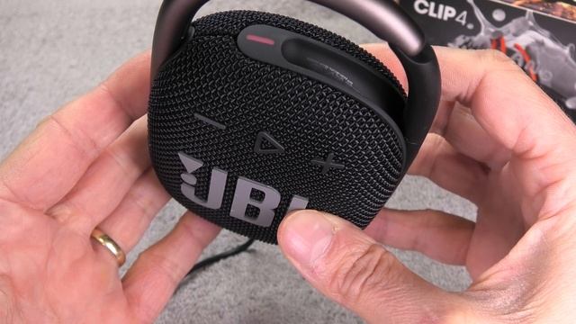 Charging The Battery Of JBL Clip 4 Bluetooth Speaker How To 4K