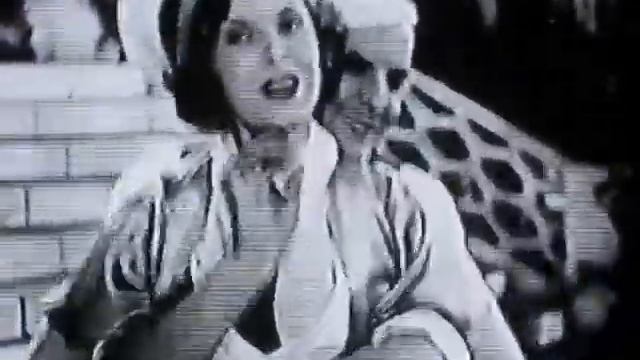 Die Blume von Hawaii with Baby Gray sings,with Ernst Verebes - My little Boy смотреть онлайн