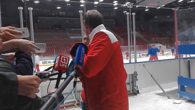 Олег Знарок - о первой тренировке сборной России перед Кубком мира смотреть онлайн