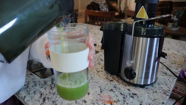 РЕЦЕПТ СОКА ИЗ СЕЛЬДЕРЕЯ И АНАНАСА/ Очень вкусно ? смотреть онлайн