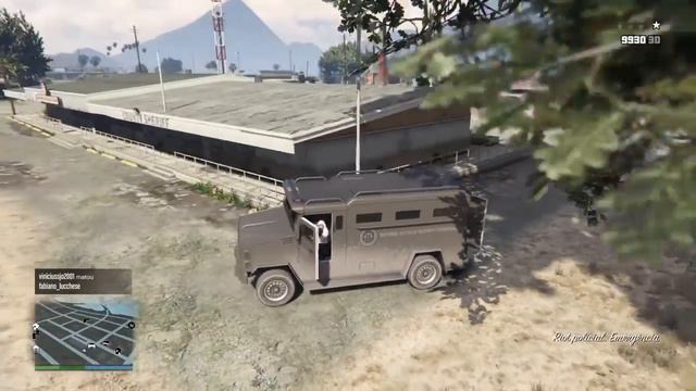 GTA 5 ONLINE - LOCALIZAÇÃO CARRO BLINDADO DA POLICIA смотреть онлайн