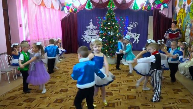 Танец: "Новый год" смотреть онлайн