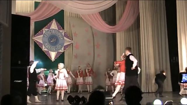 ДК им.Молодой Гвардии г.Краснодон смотреть онлайн