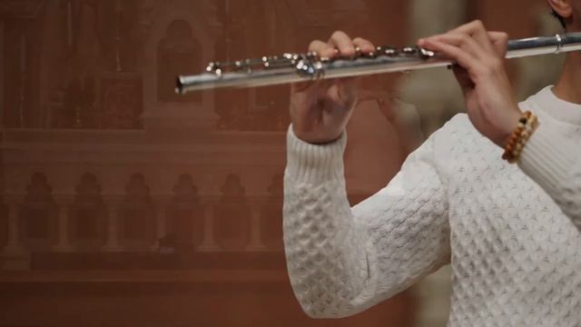 Prelude from Suite No. 4 for Cello by J. S. Bach - Guilherme Andreas, flute смотреть онлайн