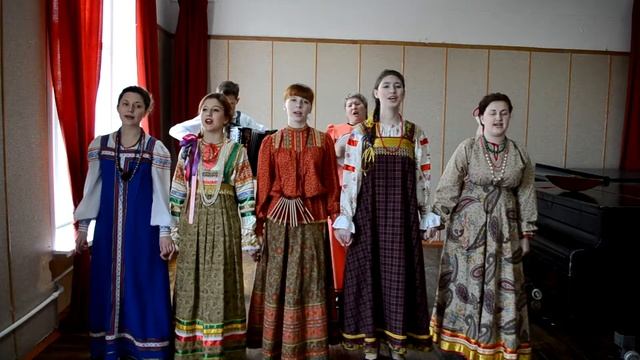 Фольклорный ансамбль НМК имени М И Глинки г Новомосковск смотреть онлайн