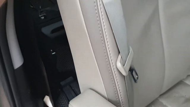 Toyota sienna капитанское кресло в 7ми местную версию смотреть онлайн