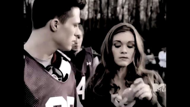 Erica-Lydia-Allison//She can get it смотреть онлайн