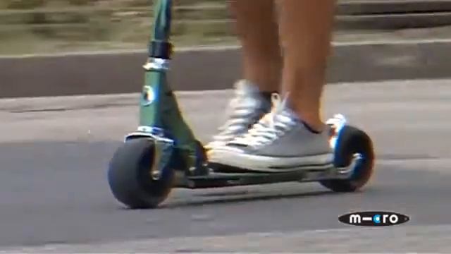 Самокат Micro Scooter Rocket - катание смотреть онлайн