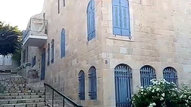 Супер полив кустов с крыши дома. Иерусалим. смотреть онлайн