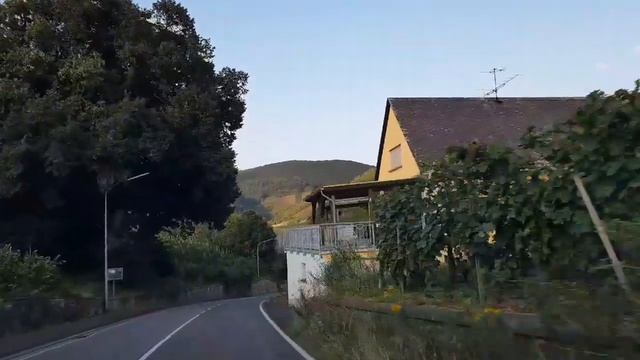ЖИЗНЬ В ГЕРМАНИИ. ОТДЫХ НА КЕМПИНГЕ. ZELL. MOSEL. НАШ ДЕНЬ. ЧАСТЬ 2/1. смотреть онлайн