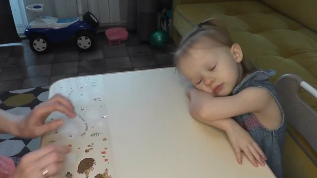 Занятие на тему "Детеныши животных"/Развитие речи ребенка 2 года/аппликация из фетра "Курочка" смотреть онлайн