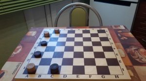 Важные шашечные окончания. Выигрыш тремя дамками дамки и двух шашек соперника.