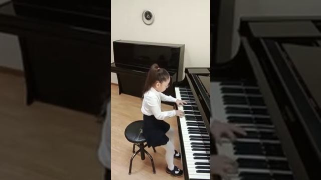 Ю. Щуровский. "Танец" Даненова Айару 7 лет смотреть онлайн