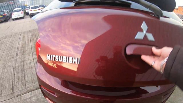 Mitsubishi Mirage 1.2 4 5dr CVT | Ex Demo | 3 Services Paid For смотреть онлайн