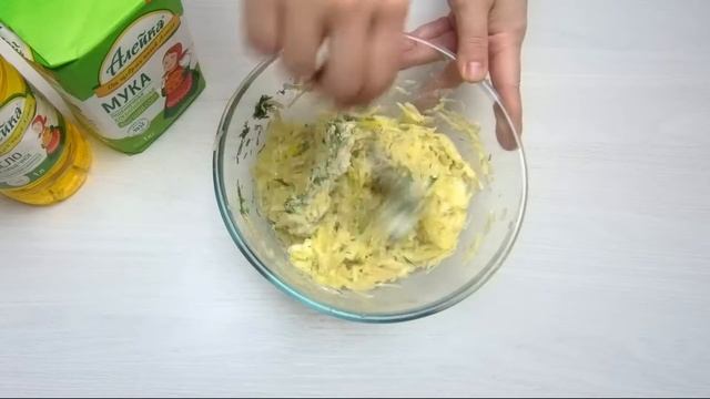 Драники с сыром и зеленью: рецепт от Алейки смотреть онлайн