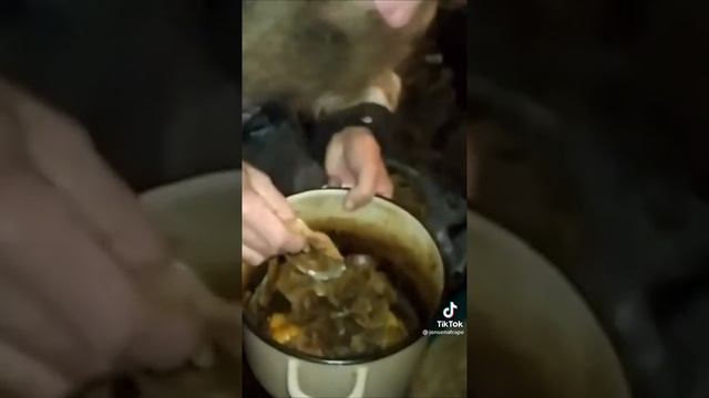 Дед приготовил "рыбу яблочную"? смотреть онлайн