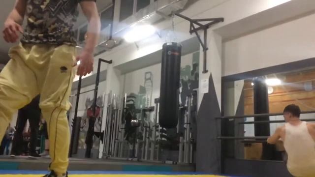 Очередной прыжок-кувырок от НИЛЕТТО (Данил Прытков) в SLOW MO смотреть онлайн