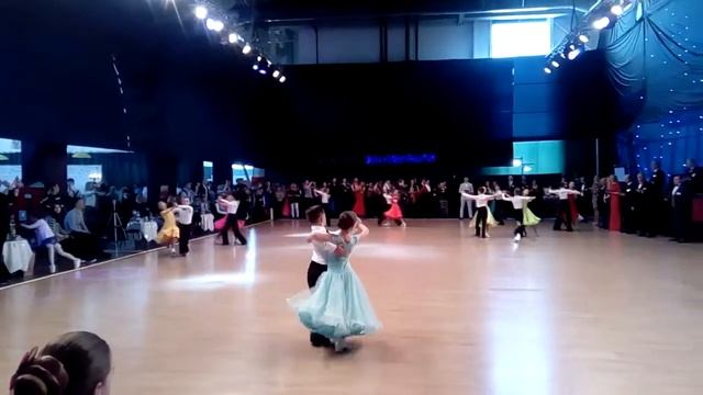 Бальные танцы. Чемпионат Украины, Киев (2018) Юв-2 Е танго Михалёв Артём-Александрова Вероника смотреть онлайн
