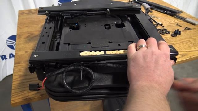 MSG85/MSG95/MSG97 - How to install side-to-side isolator смотреть онлайн