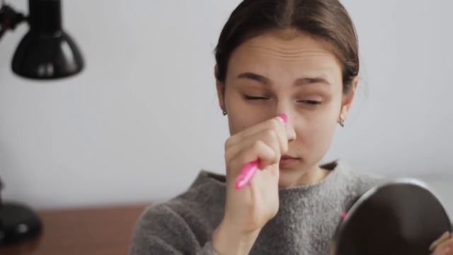 Как сделать веснушки на лице? смотреть онлайн