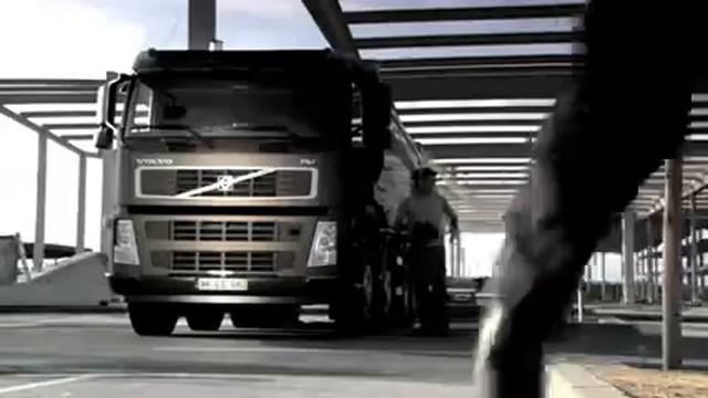 Volvo Trucks - Volvo FM, FH and FH16, introduced 2008-2009 смотреть онлайн