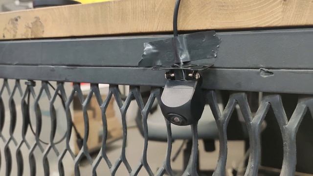 Камера заднего вида Parafar тип кубик (PFCAM661AHD720/CVBS) смотреть онлайн