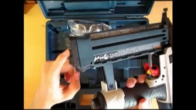 Bosch 18 Gauge Brad Nailer Overview BNS200-18 смотреть онлайн