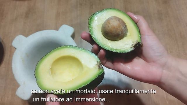 Aperitivo vegano facile e veloce (Salsa di avocado e Tofu marinato) смотреть онлайн