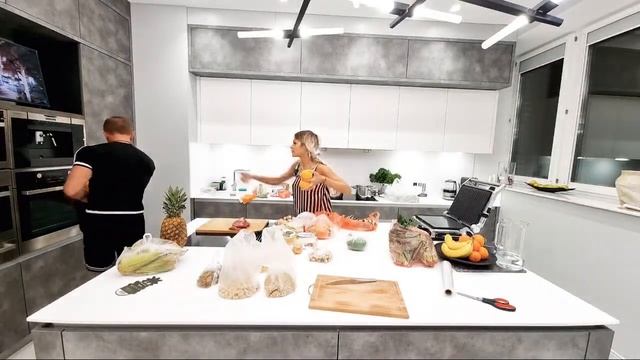 Продукты к новому году смотреть онлайн