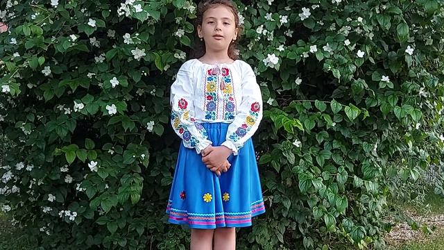 Аміра Меденці (6 років). Леонід Глібов: байка "Чиж та голуб" смотреть онлайн
