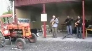 Увертюра для трактора с оркестром.mp4