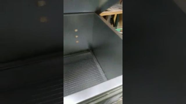 Видео обзор брудера для цыплят, оцинкованный Мини "Стандарт" - интернет магазин Большой фермер смотреть онлайн
