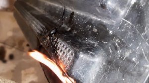 Volvo FH12 - Сварка Пластика (Ремонт Крышки Аккумуляторов)