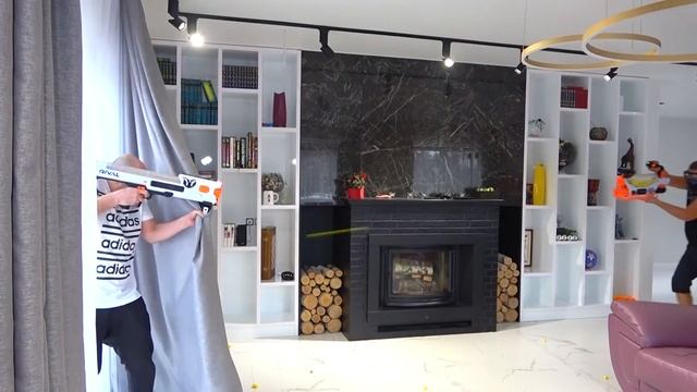 ЛЫСАЯ БОРОДА и ОКСАНА ДОСТАЛИ и отхватили от СТАРОГО. NERF BROTHERS смотреть онлайн